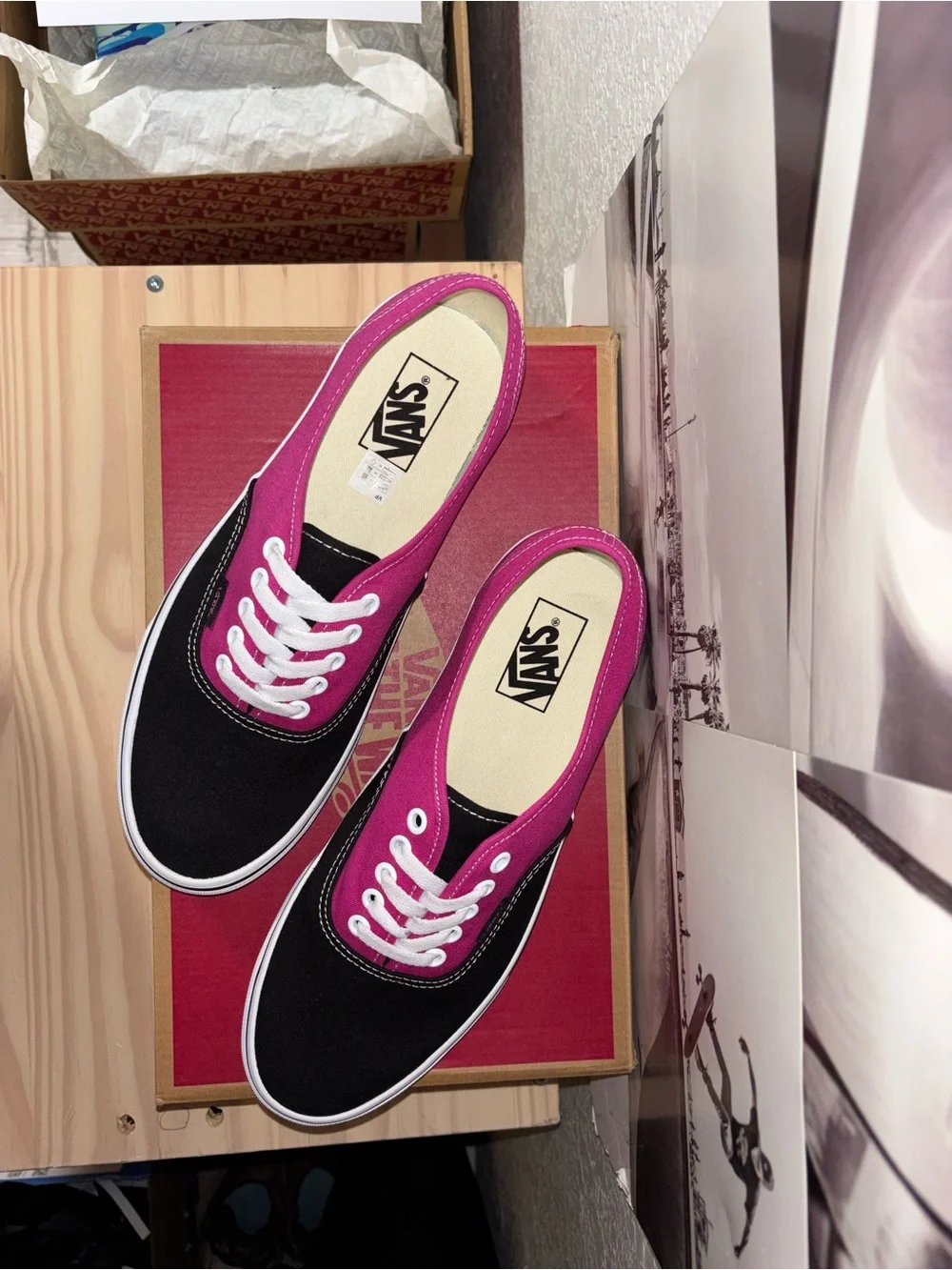 Vans Authentic sz 10.0 Men’s 11.5 Women’s